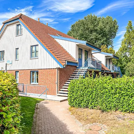 Appartement Papillon 06-7 *